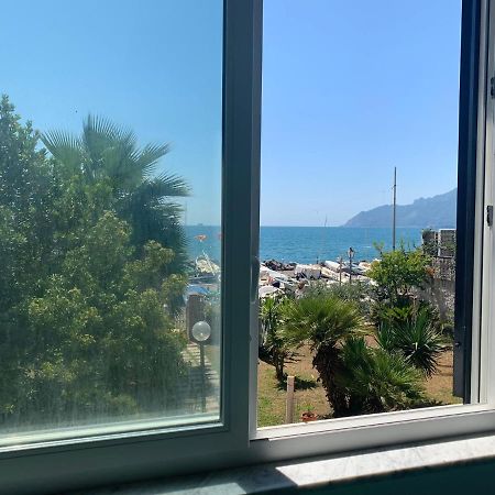 Il Viandante Sul Mare Daire Salerno Dış mekan fotoğraf